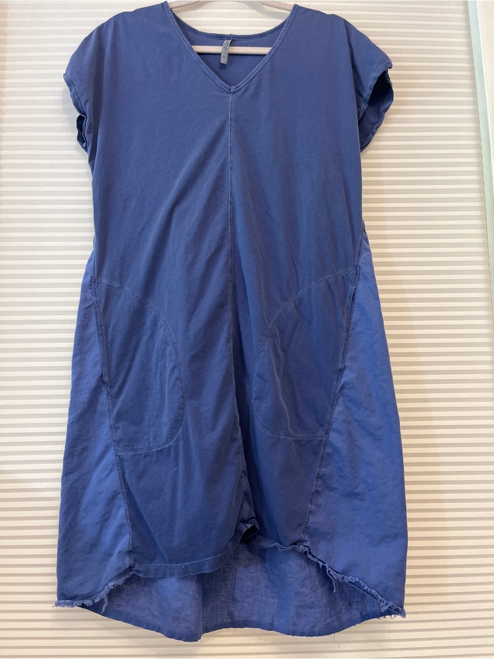 XCVI Blue V-Neck Casual Pocket Dress